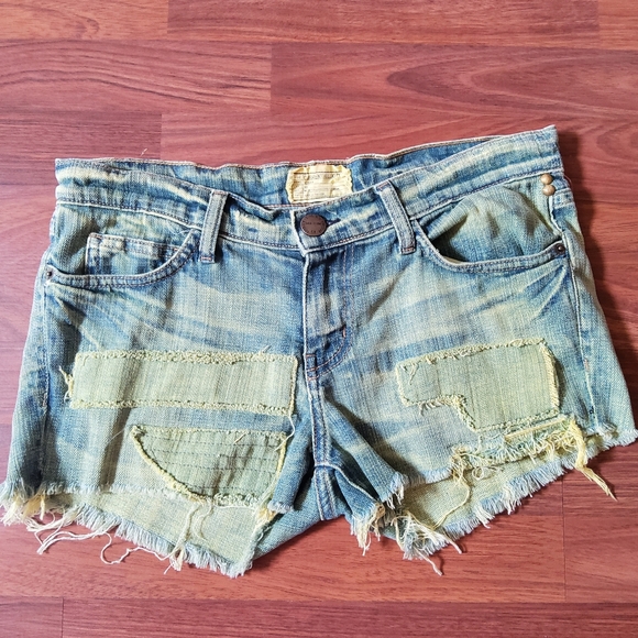 New Current Elliott Distressed Fringe Patch Cutoff Denim Jean